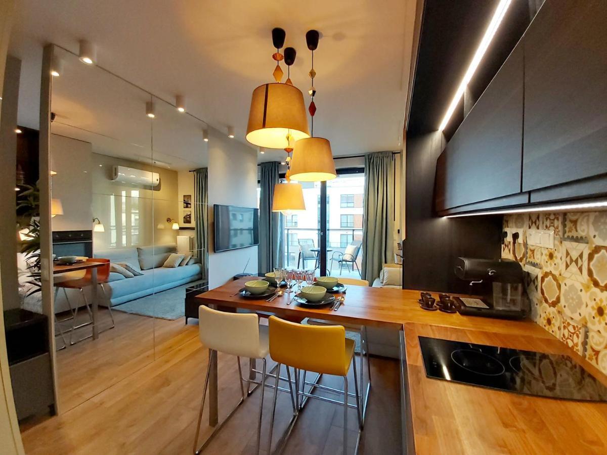 Siedmiogrodzka - Most Handy Location, Aircon & Garage Free Varşova Dış mekan fotoğraf