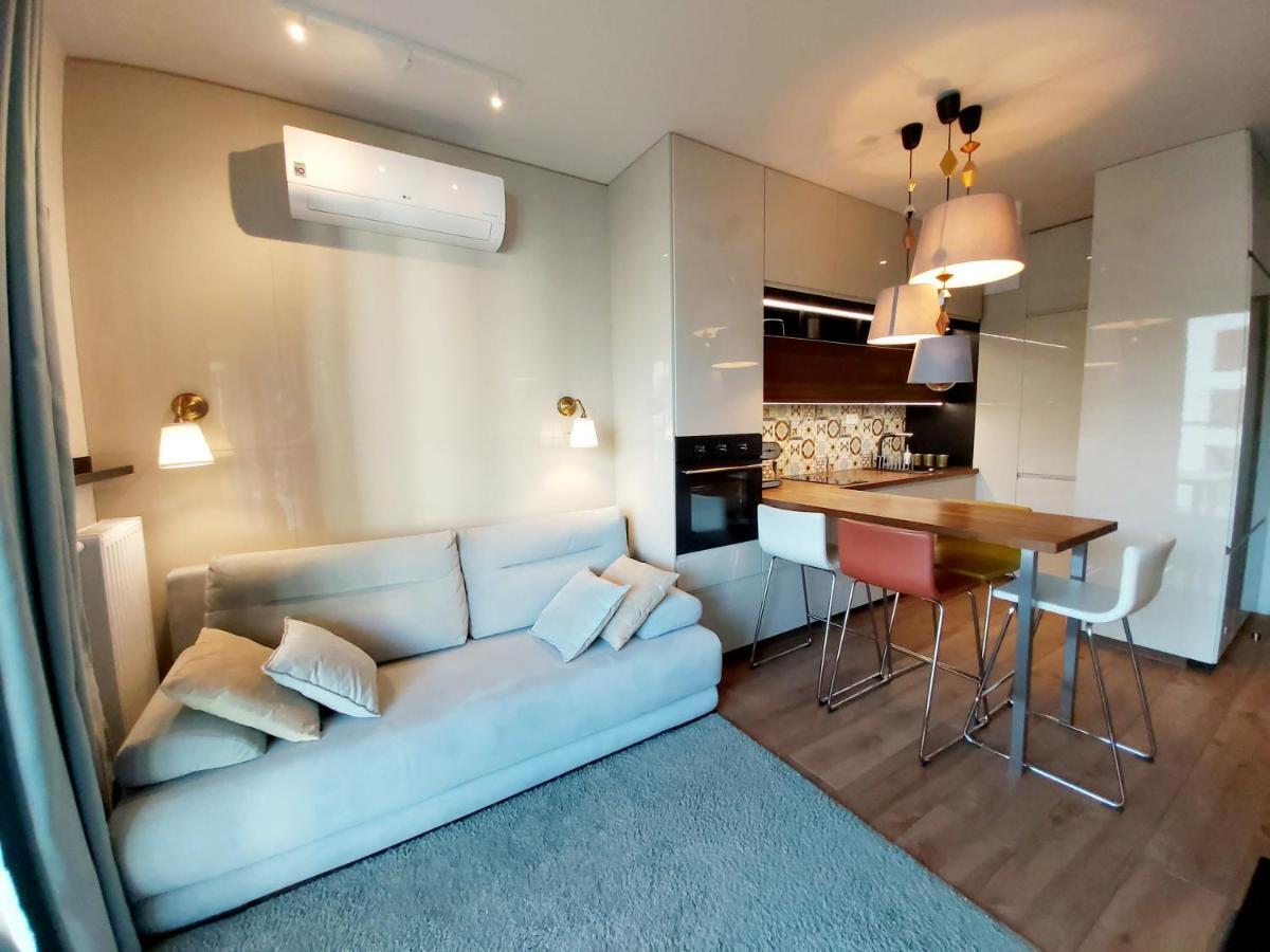 Siedmiogrodzka - Most Handy Location, Aircon & Garage Free Varşova Dış mekan fotoğraf
