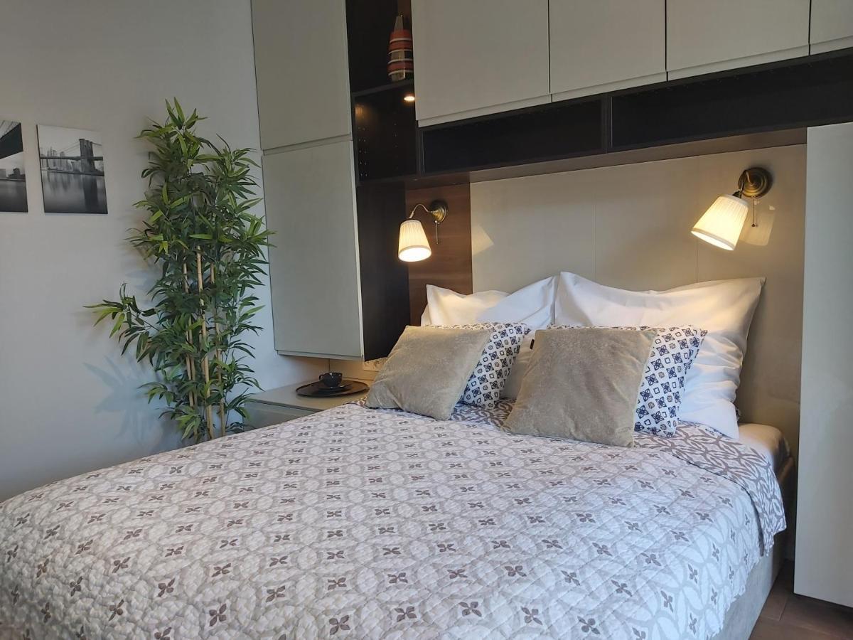 Siedmiogrodzka - Most Handy Location, Aircon & Garage Free Varşova Dış mekan fotoğraf